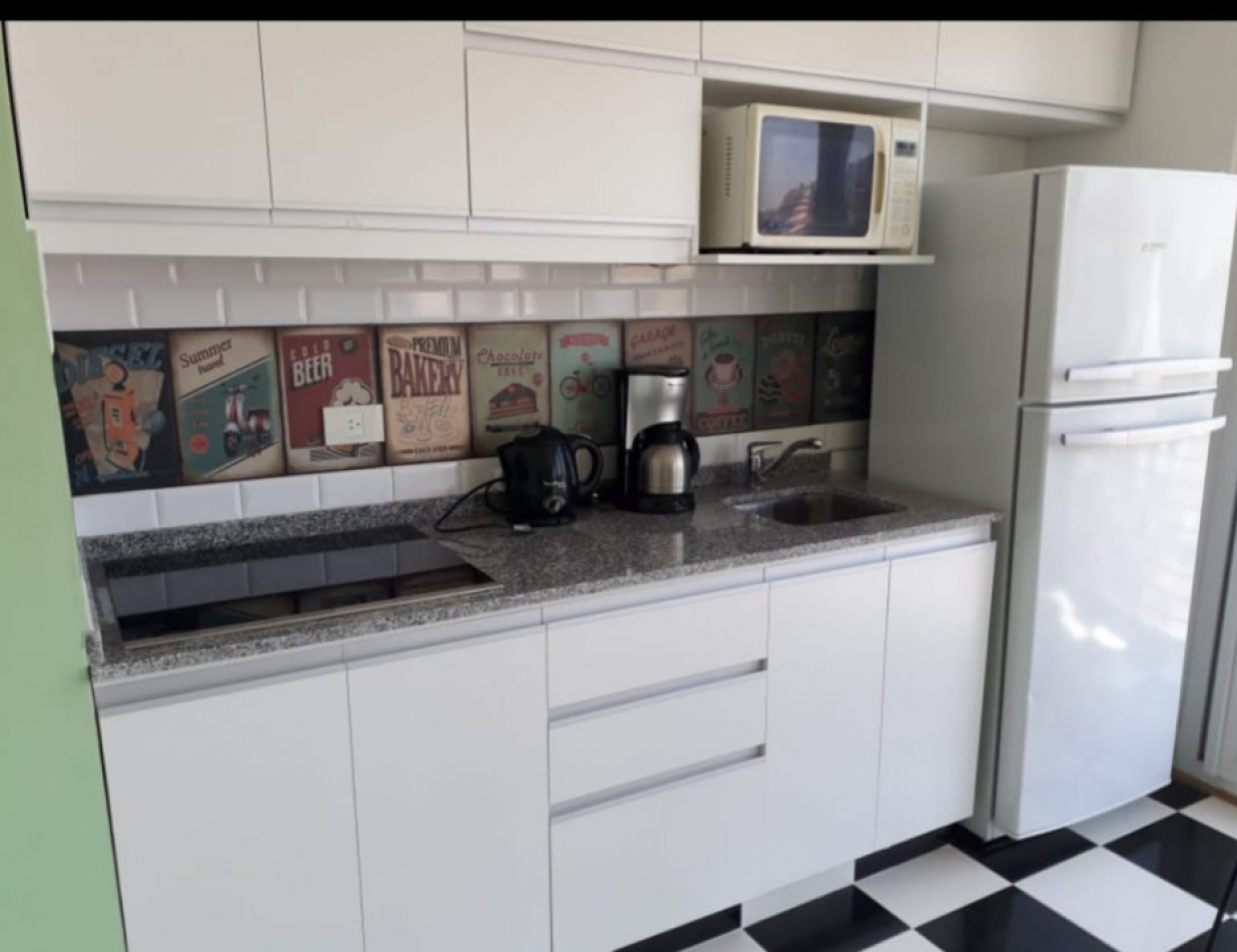 DEPARTAMENTO DOS AMBIENTES CON BALCON EXCELENTE ESTADO