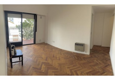 2 AMBIENTES CON BALCON AL FRENTE